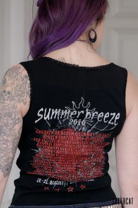 Rückseite meines Summerbreeze Bandshirts