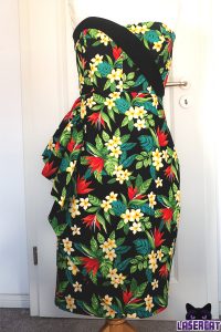 Lamout Dress Tiki Kleid